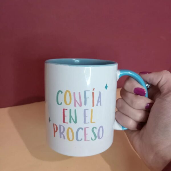 TAZA CERÁMICA Interior & Aza de Color - Image 5