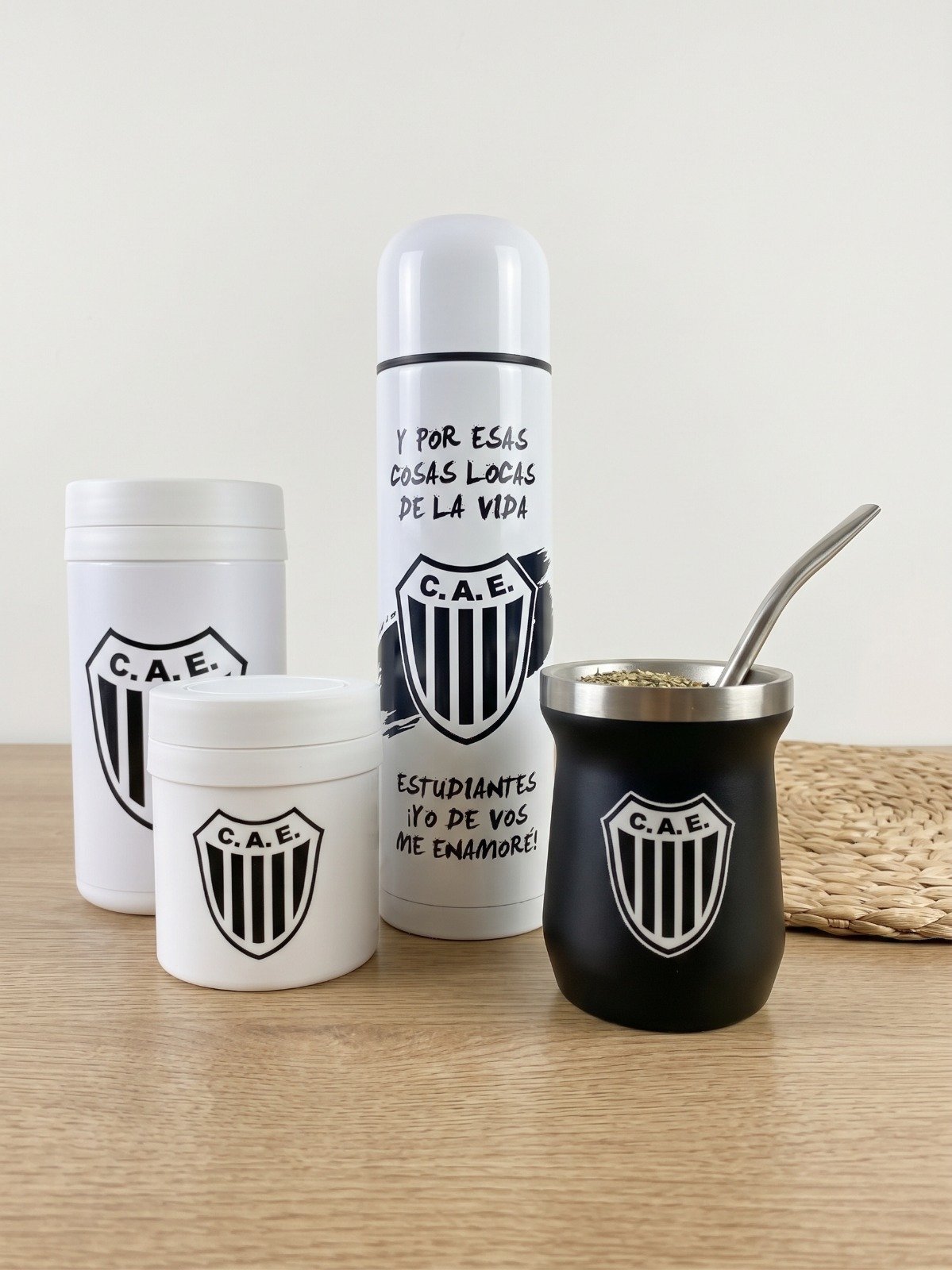 Set Matero Completo 2 (mate térmico+termo 1 lts.+yerbera+azucarera)