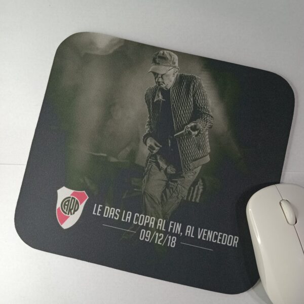 Pad Mouse Cuadrado - Image 3
