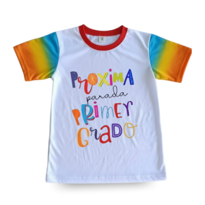 REMERA MANGAS CON DISEÑO