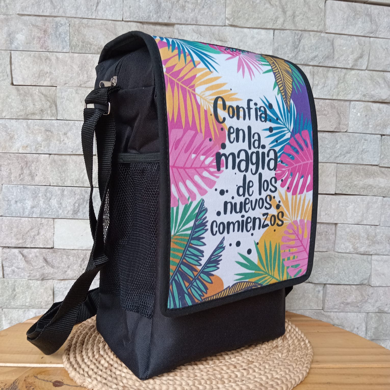 Set Matero Completo -2 (mate aluminio y madera+termo 1 lts.+yerbera+azucarera+bolso matero) - Image 12