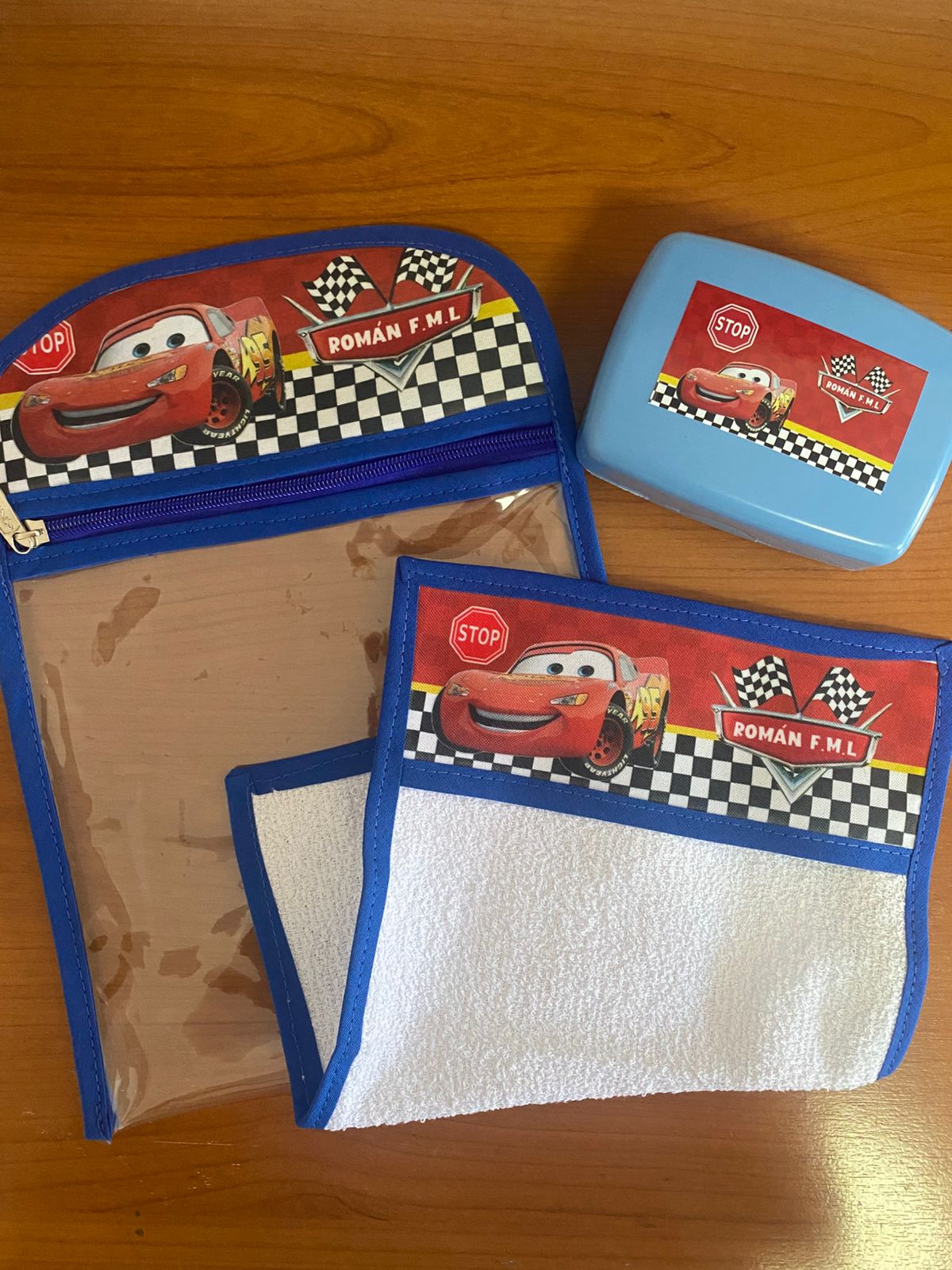 Set de Higiene Sobre Cristal - Image 5